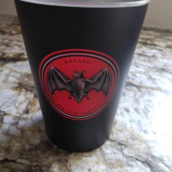 Set of 4 New Bacardi Illuminated Cups with Bat Print - Picture 2 of 3